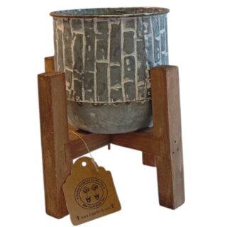 JARDINERA DE LAMINA CON BASE DE MADERA 20 CM