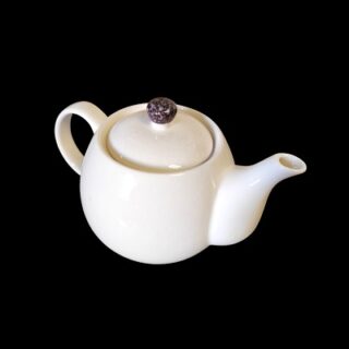 TETERA DE CERAMICA BLANCA 18 X 9 CM