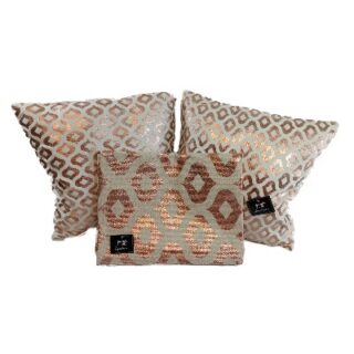 JUEGO DE ALFOMBRA DE 45X45 CM CON 2 ALMOHADAS