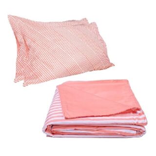 SET DE FUNDAS Y COBERTOR PARA CAMA QUEEN